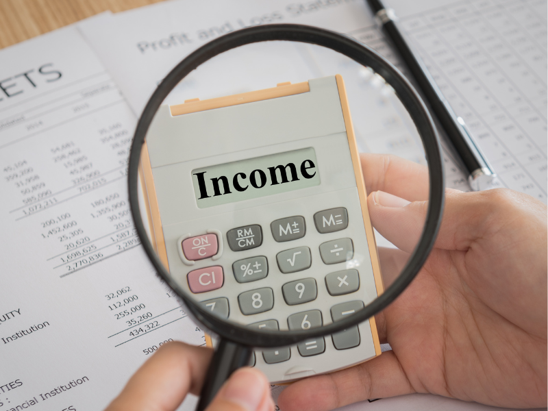 calculator with Income word